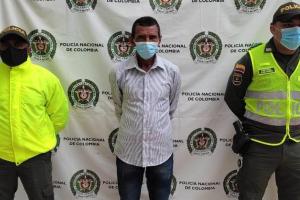 Habría presuntamente abusado de una niña de 11 años de edad