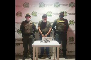 Cayó de la moto cuando pretendía evadir un control policial