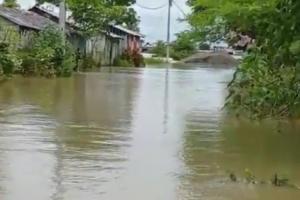 Puerto Venecia está sufriendo los embates de la ola invernal
