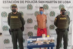 Tenía 30 dosis de base de coca, 20 de marihuana tipo creepy y $911.000 pesos