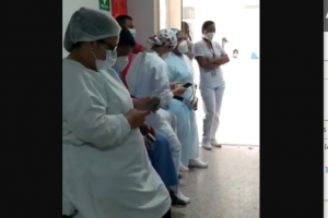 Decidieron paralizar sus labores en forma de protesta 