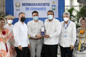 Acuerdo comercial entre Panamá y Montería 