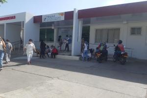  En el hospital de Riohacha dicen que   deben  varios meses de sueldo.   