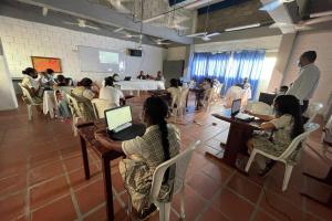 Datos e inteligencia artificial en colegios distritales