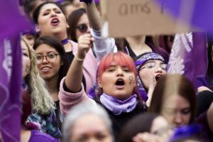 Conmemoración del día de la No Violencia de la mujer