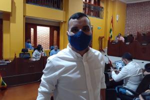 Fernando Niño, renuncia al concejo