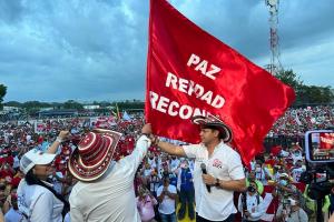  La reunión política fue Montelíbano.