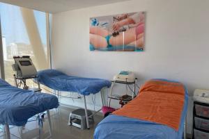 Clínica estética en Cartagena suspendida