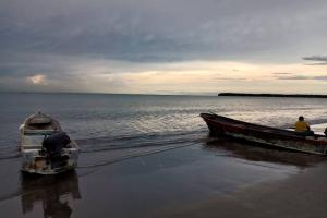 Podría pasar de tormenta tropical a Ciclón tipo 2