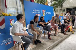 Rueda de prensa en la Gobernación del Atlántico.