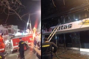 En pérdida total quedó el local comercial 