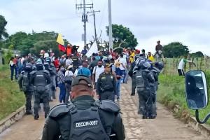  El desalojo se llevó a cabo sin contratiempos.