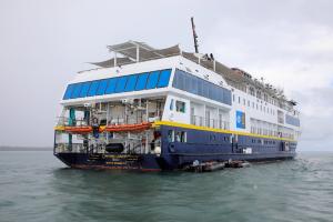 El crucero  National Geographic Quest llegó a San Antero.