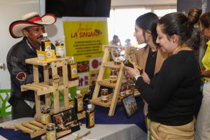 La miel la producen en zona rural de Montería