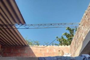 A varias casas les afectó el techo y electrodomésticos