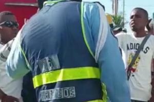 Los agentes de transito se encontraba realizando operativos en playas de El Laguito