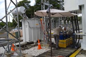 Los trabajos comenzaron a las 7 de la mañana. 