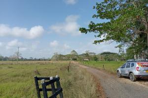 La  hacienda está ubicada a 6 kilometros de Montería