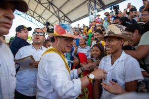 El presidente recibió atención médica en el hotel donde se hospeda en Riohacha. 