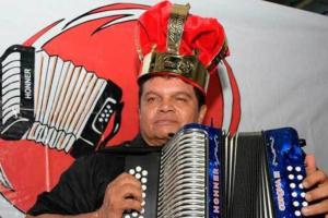 Rey Vallenato Álvaro López Carrillo.