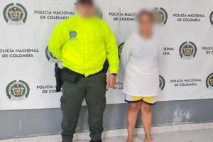 Mujer proxeneta