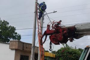 Instalación de 204 kilómetros de redes de media y baja tensión