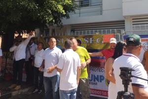 En total, 560 escoltas en los departamentos se ven afectados por esta situación.