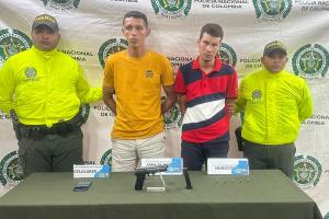 Ladrones de autos de alta gama