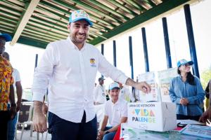 Yamil Arana y +VIDA