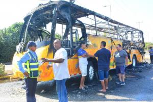 Bus quemado en Cartagena