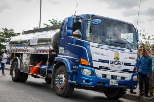 Los carrotanques se entregaron el sábado