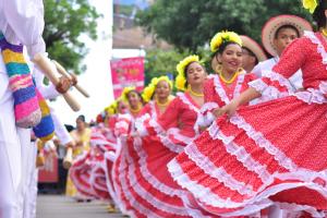 Desfile de Piloneras