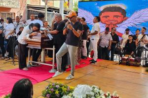 Sepelio Jose Arnaldo 