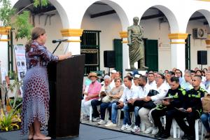 Claudia Espinosa 