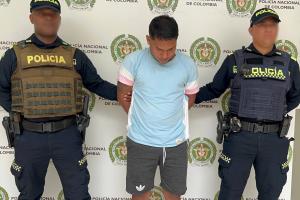 Capturamos a un delincuente con circular roja, requerido por homicidio agravado