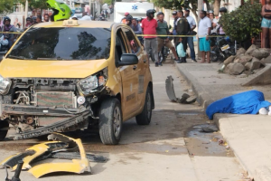 Muere una mujer en medio de un accidente en La María 