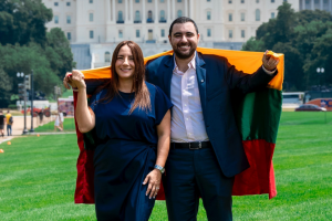 Yamil Arana y su esposa