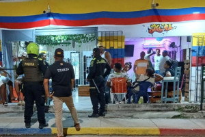 Cierran cuatro establecimientos nocturnos en un barrio de Cartagena
