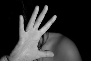 Abuso a mujeres