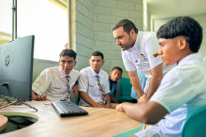 Entrega de Megacolegio en Tiquisio, Bolívar