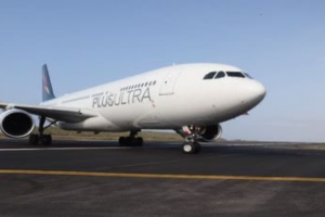 primer vuelo de la nueva ruta Cartagena - Varsovia