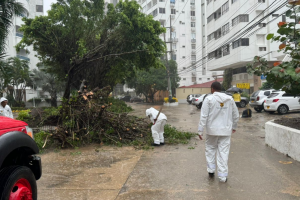 Bomberos atienden emergencias 