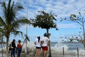 Ráfagas de hasta 24 nudos azotan a Santa Marta: Autoridades emiten advertencia