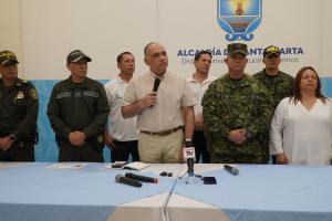 Autoridades intensifican búsqueda del vándalo que atacó al bus de Millonarios en Santa Marta