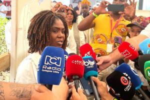 Francia Márquez mantiene su postura sobre el desacuerdo con las decisiones de Petro y defiende la transparencia en el Gobierno 