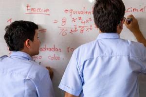 Becas para profesores de matemáticas en Antioquia
