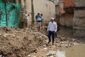 Canal abandonado en Cartagena 