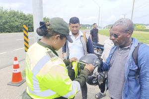 Policía de Bolívar, en vías del departamento