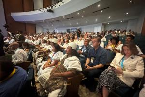 'Conferencia CAF: Iberoamérica 500+', que reúne a expertos internacionales, autoridades locales y representantes de comunidades originarias.