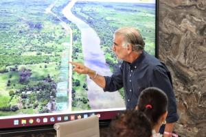 Esta medida busca proteger la estabilidad social y económica del territorio